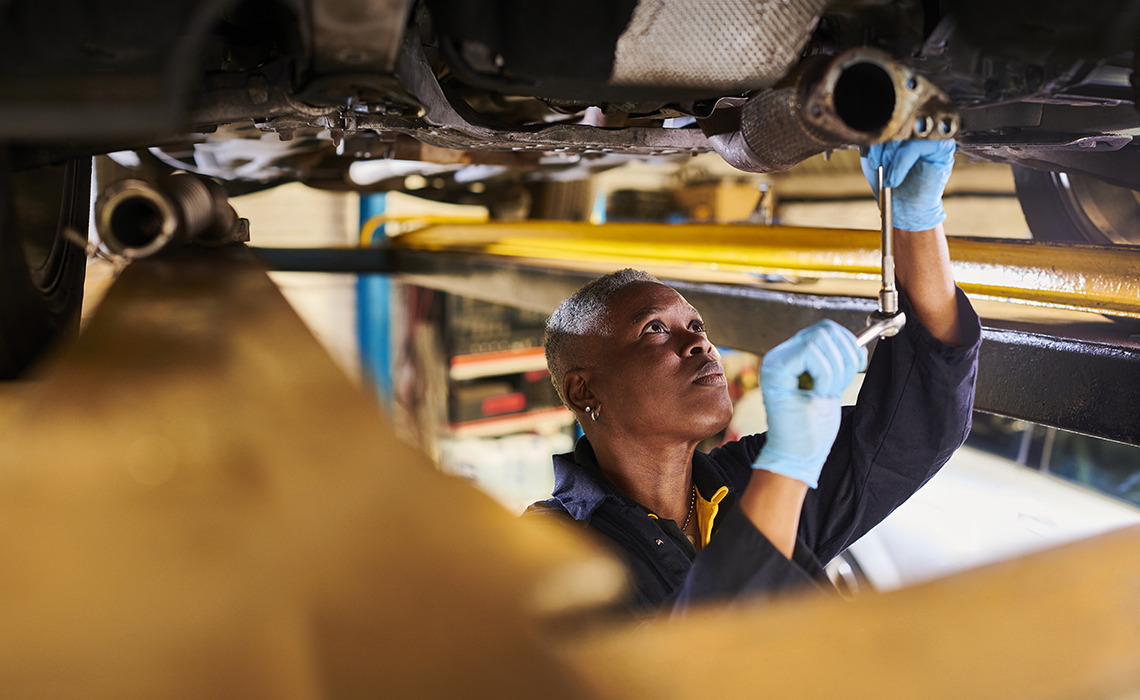CC Mechanic Shop service bay